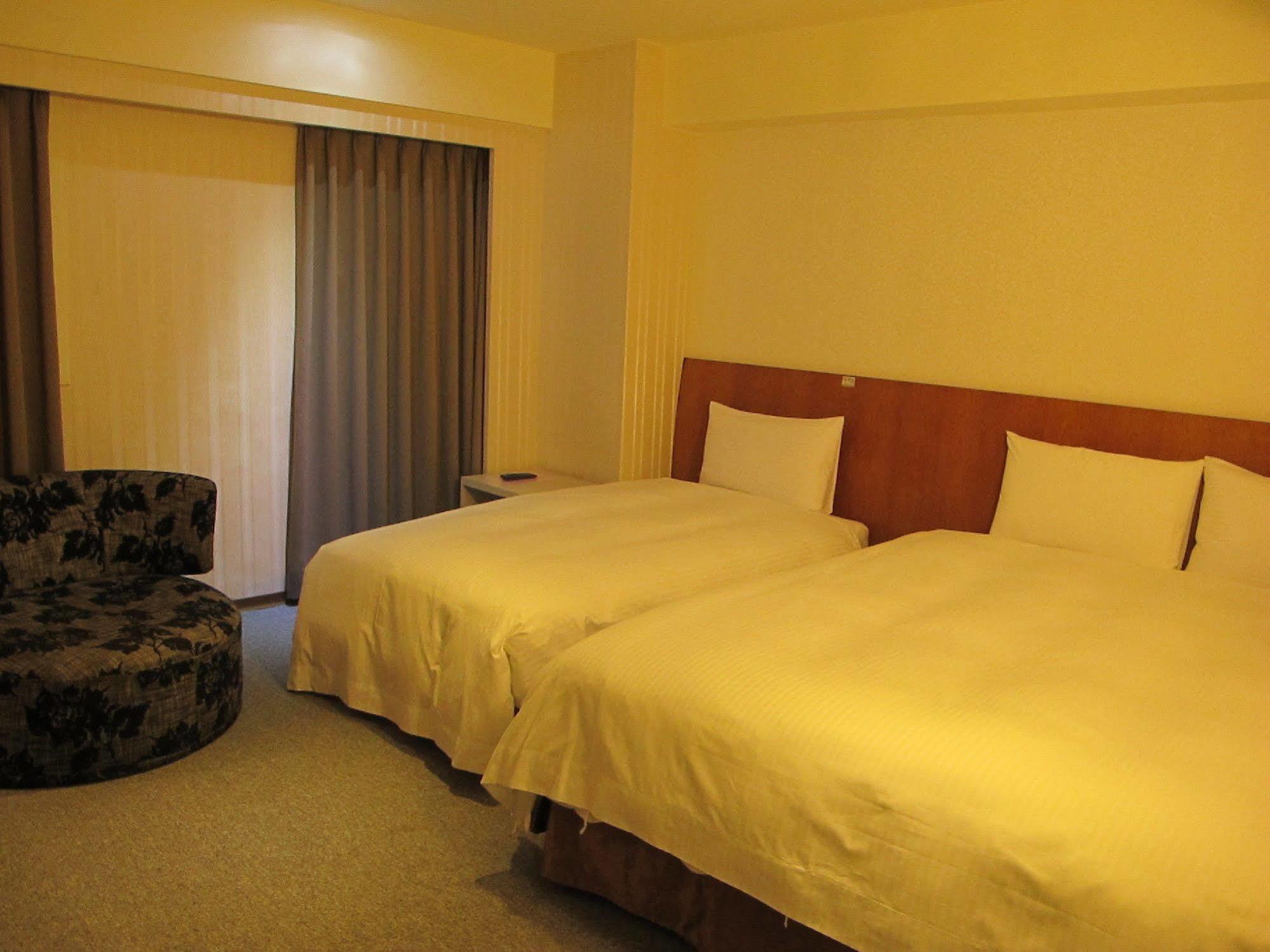 Roaders Hotel Hualien Dongda Экстерьер фото